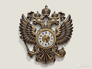 Часы герб резной РФ из ясеня